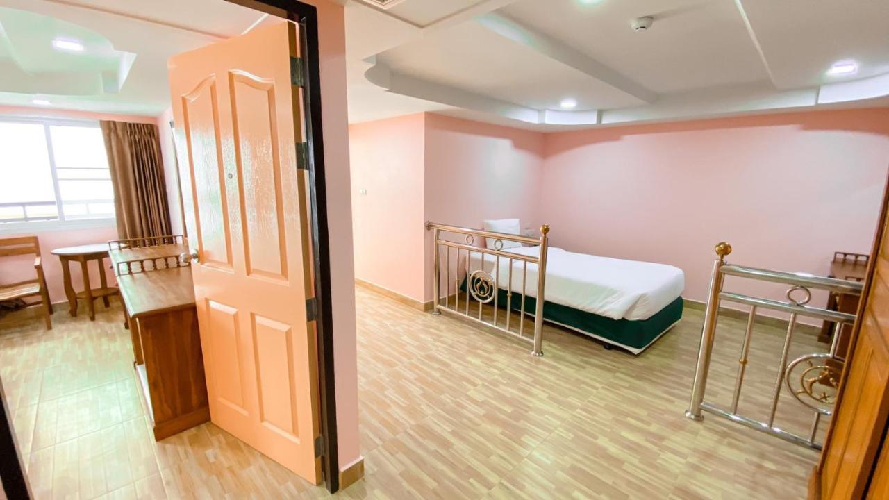 A.A. Pattaya Golden Beach Hotel Ngoại thất bức ảnh